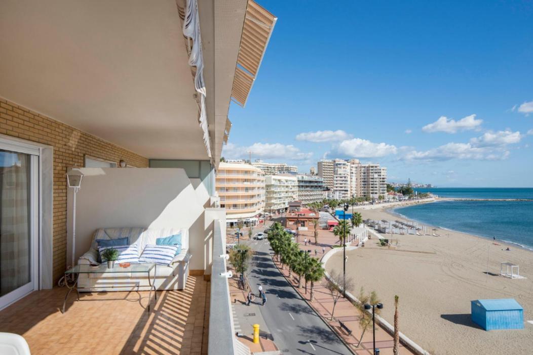Апартаменти Family Aguamarina Front The Sea Free Parking Фуенхірола Екстер'єр фото